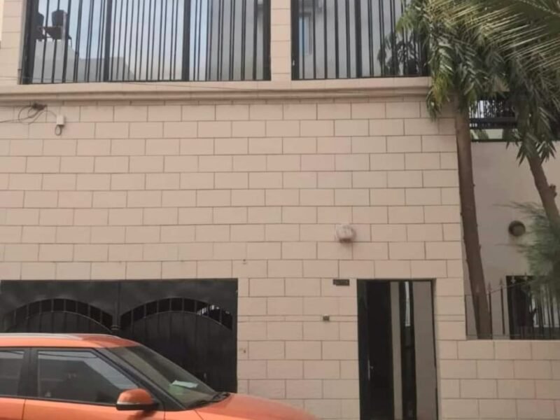 À VENDRE – BELLE VILLA HABITABLE DE SUITE À LIBERTÉ 6